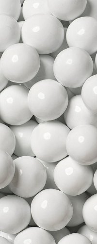 Voir bonbons couleur blanc et argent